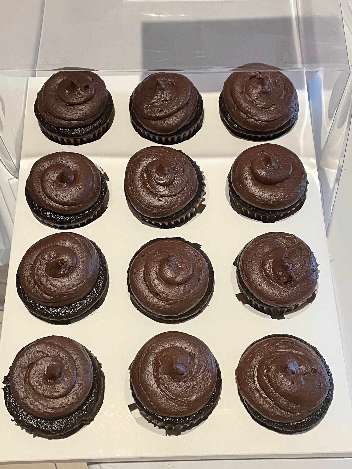 Chocolate Cupcakes – Pure Decadence
